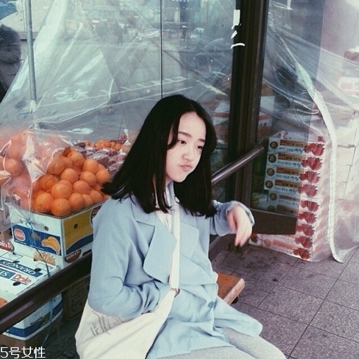 齊肩直發(fā)染什么顏色好看？簡單好看的齊肩發(fā)扎法