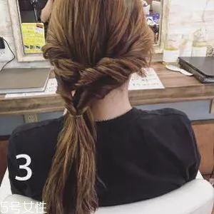 女生冬天長發(fā)怎么編好看？長發(fā)妹紙才懂得的痛