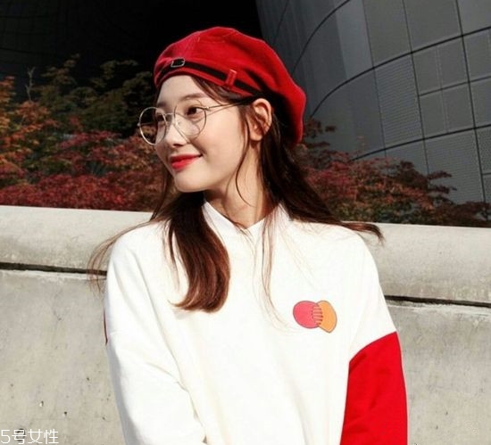 凌亂小卷中長發(fā)怎么弄好看？超美的凌亂小卷中長發(fā)