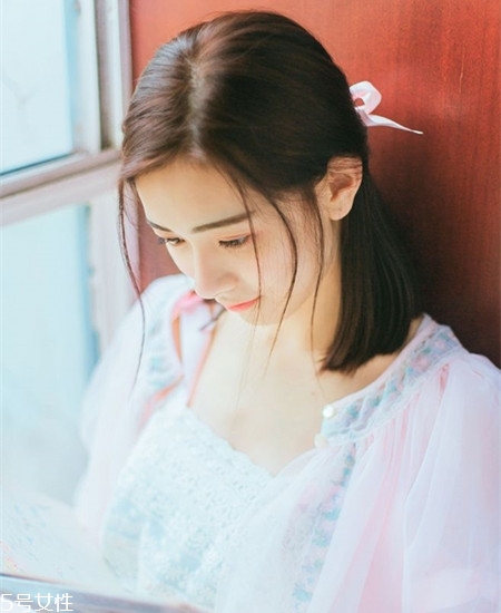 齊肩直發(fā)染什么顏色好看？簡單好看的齊肩發(fā)扎法