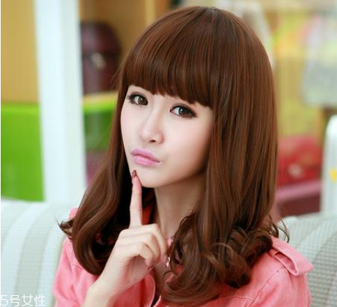 卷發(fā)洗頭后怎么打理？頭發(fā)不要天天洗