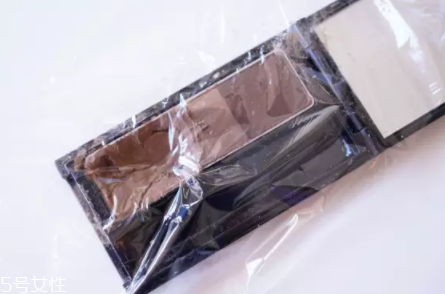 彩妝盤都有什么？小巧輕便型彩妝盤適合日常