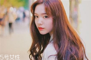 矮個(gè)子女生什么發(fā)型顯高？換個(gè)發(fā)型瞬間百變