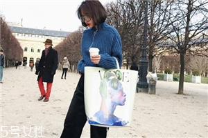 毛衣被染色了怎么才能洗掉？食鹽就能輕松解決