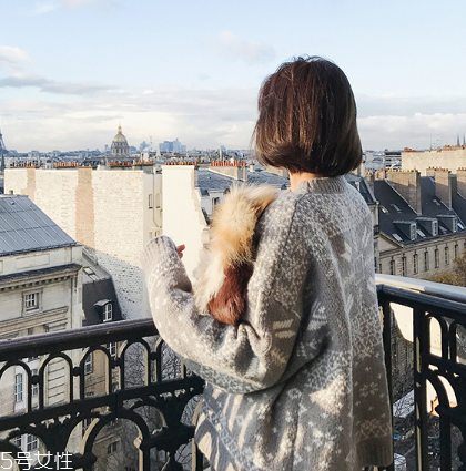 毛衣勾線修補(bǔ)多少錢？取決于毛衣破損程度