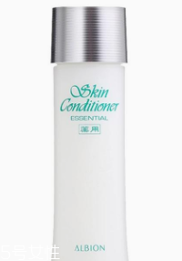 控油水乳哪個好？油膩中年的解油福星