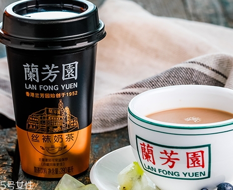 杯裝蘭芳園絲襪奶茶熱量和成分 杯裝蘭芳園絲襪奶茶熱量和成分