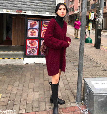 毛衣領(lǐng)口緊了怎么辦？蒸汽熨斗來幫忙