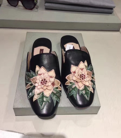 uterque入駐中國了嗎？西班牙鮮為人知的好品牌