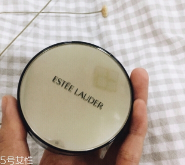 雅詩(shī)蘭黛和雪花秀哪個(gè)好用？