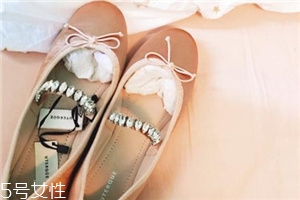 uterque鞋子怎么樣？出國必入的女鞋品牌