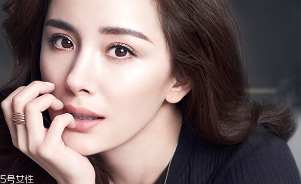 雪花秀和雅詩蘭黛護(hù)膚品哪個好？