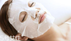 面膜為什么不能立著放？精華分布不勻