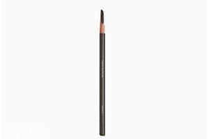 眼妝需要哪些東西？讓眼妝煜煜生輝的單品