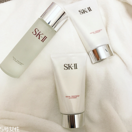 sk2洗面奶好用嗎？skii凈肌潔面乳