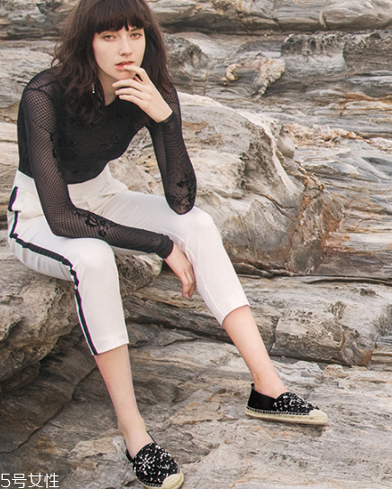 漁夫鞋適合什么季節(jié)？春夏演繹多樣風格