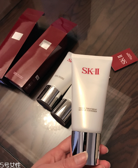 sk2洗面奶和cpb洗面奶哪個(gè)好用？無限回購的洗面奶