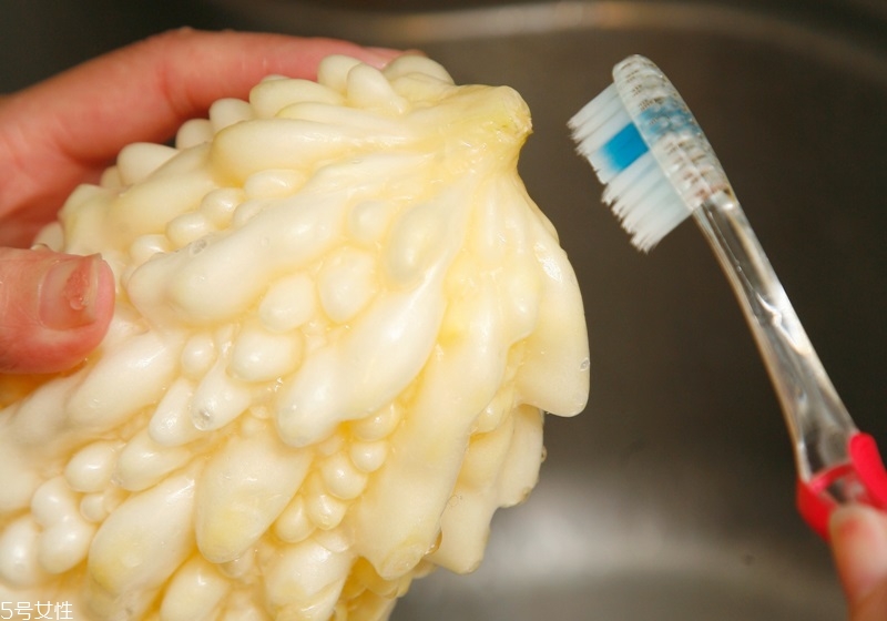 小蘇打洗菜能去農(nóng)藥殘留嗎 洗菜的6個小技巧 小蘇打洗菜能去農(nóng)藥殘留嗎 洗菜的6個小技巧