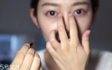 微醺桃花妝怎么化妝？簡(jiǎn)單步驟滿足爆棚少女心