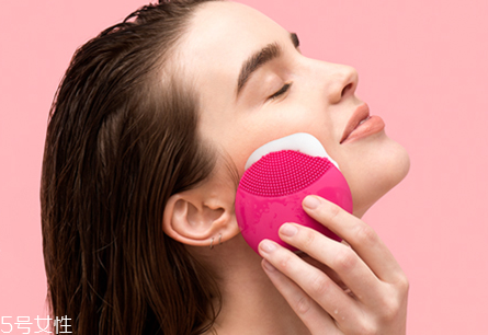 foreo luna潔面儀孕婦可以用嗎？購買孕婦專用品牌