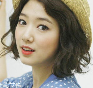 怎么根據(jù)臉型挑發(fā)型？5大臉型搭配完美發(fā)型