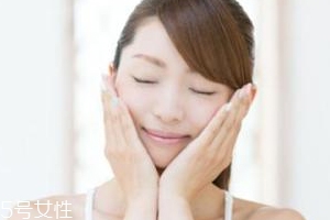 換季護(hù)膚品怎么處理？換護(hù)膚品不等于換品牌