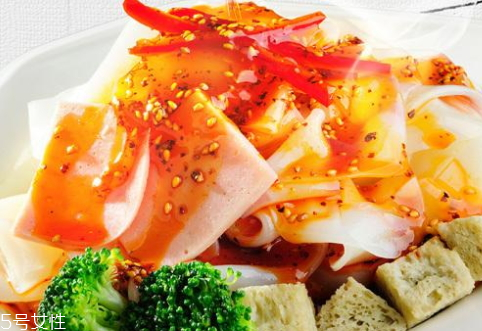 一斤面粉可以做多少涼皮 一斤面粉可以做多少涼皮