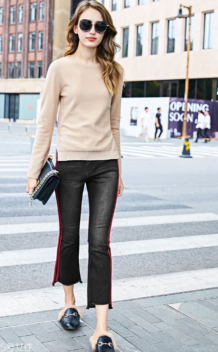 黑色褲子怎么搭配好看？腿粗的妹子一定要試試