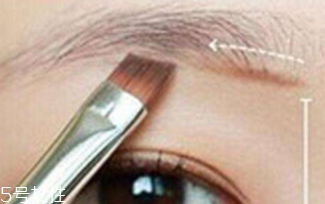 為什么明星都不紋眉？不能隨意趕潮流