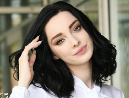 法令紋填充需要幾只玻尿酸？千萬(wàn)不可過量