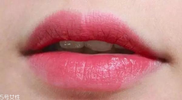 日常色口紅哪個(gè)牌子好？m字唇更好看