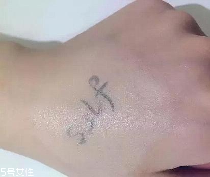 雪花秀致美潤(rùn)白氣墊評(píng)測(cè) 妝容自然輕薄 雪花秀致美潤(rùn)白氣墊評(píng)測(cè) 妝容自然輕薄