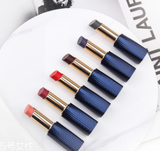 拜年妝適合什么唇色？這些口紅美出新氣色