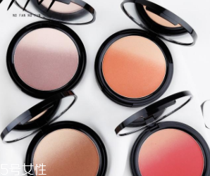 罐骨高怎么打腮紅？避開顴骨打淡色腮紅