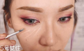 如何打造完美底妝？5步拯救手殘星人