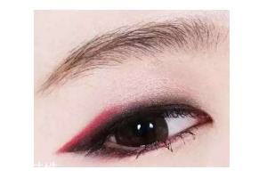 內(nèi)雙怎么畫眼影？使用啞光OR微珠光眼影