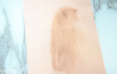 雅詩蘭黛精華液怎么樣 為大家做一個評測 雅詩蘭黛精華液怎么樣 為大家做一個評測