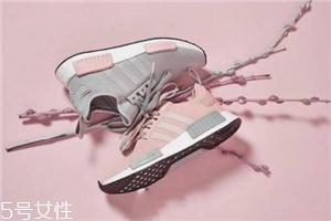 運動鞋會越穿越大嗎？多備幾雙輪流穿