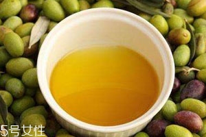 茶油為什么會(huì)結(jié)凍 茶油結(jié)凍的溫度 茶油為什么會(huì)結(jié)凍 茶油結(jié)凍的溫度