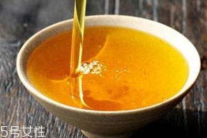 茶油為什么會(huì)苦 原因你知道嗎 茶油為什么會(huì)苦 原因你知道嗎