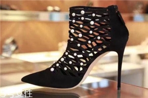 casadei是幾線品牌？意大利高級鞋履品牌