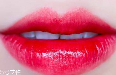 雅詩蘭黛口紅哪個(gè)色號最火？哪些最適合黃皮？