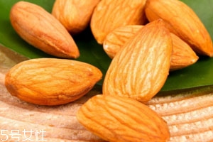 巴旦木什么人不能吃 以下幾類(lèi)人群不宜食用