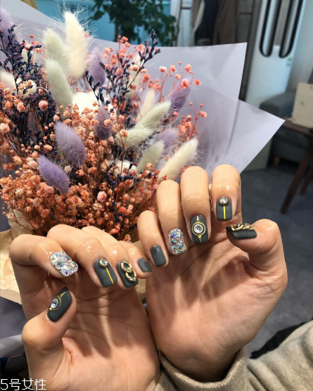 ins風(fēng)新年美甲合集 讓你整個新年美美噠 ins風(fēng)新年美甲合集 讓你整個新年美美噠
