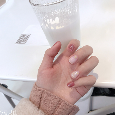 ins風(fēng)新年美甲合集 讓你整個新年美美噠 ins風(fēng)新年美甲合集 讓你整個新年美美噠