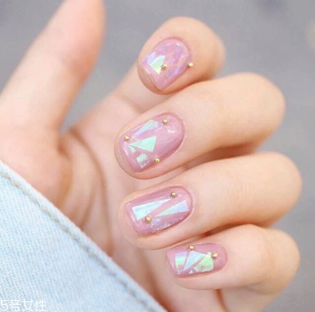 ins風(fēng)新年美甲合集 讓你整個新年美美噠 ins風(fēng)新年美甲合集 讓你整個新年美美噠