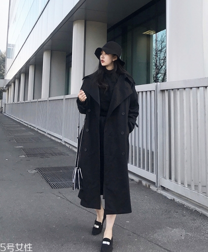 風(fēng)衣什么顏色好看？不同顏色不用風(fēng)采