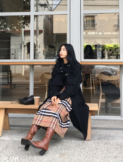 長(zhǎng)靴怎么搭配顯高？輕松穿出大長(zhǎng)腿