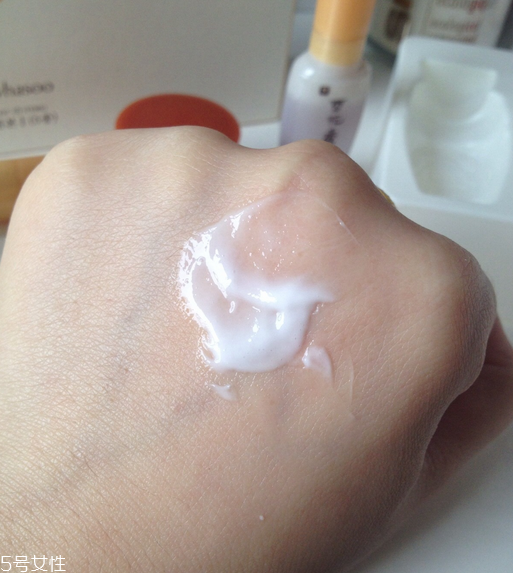 雪花秀滋陰系列怎么樣？受到一致好評(píng)的護(hù)膚品