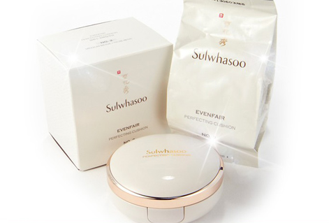 雪花秀氣墊和ysl氣墊哪個(gè)好？補(bǔ)妝也會(huì)很自然